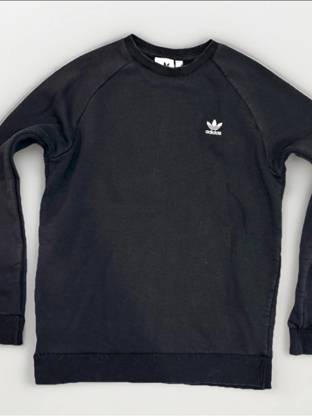 adidas Originals Adicolor Essentials Trefoil Crewneck Sweatshirt Size M VINTAGE